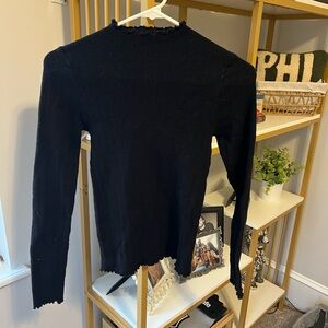 Classic Black Long-Sleeve Ribbed Top - Black